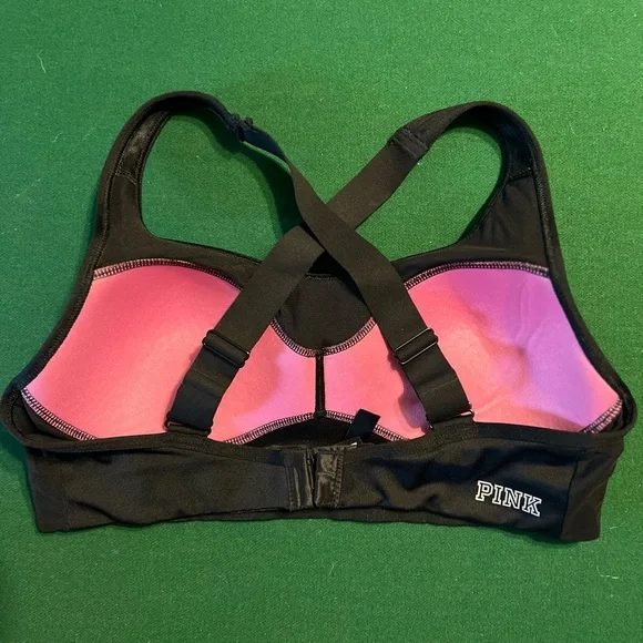 Victoria’s Secret Pink Medium Black mesh Sports Bra - Picture 7 of 7